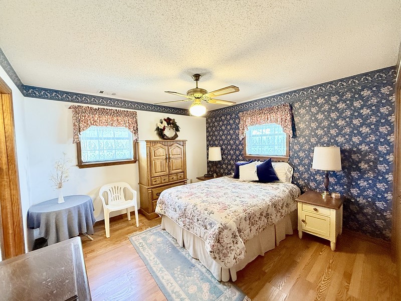 River Oaks - Residential