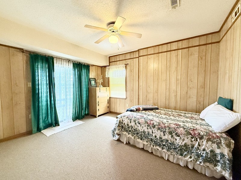 River Oaks - Residential