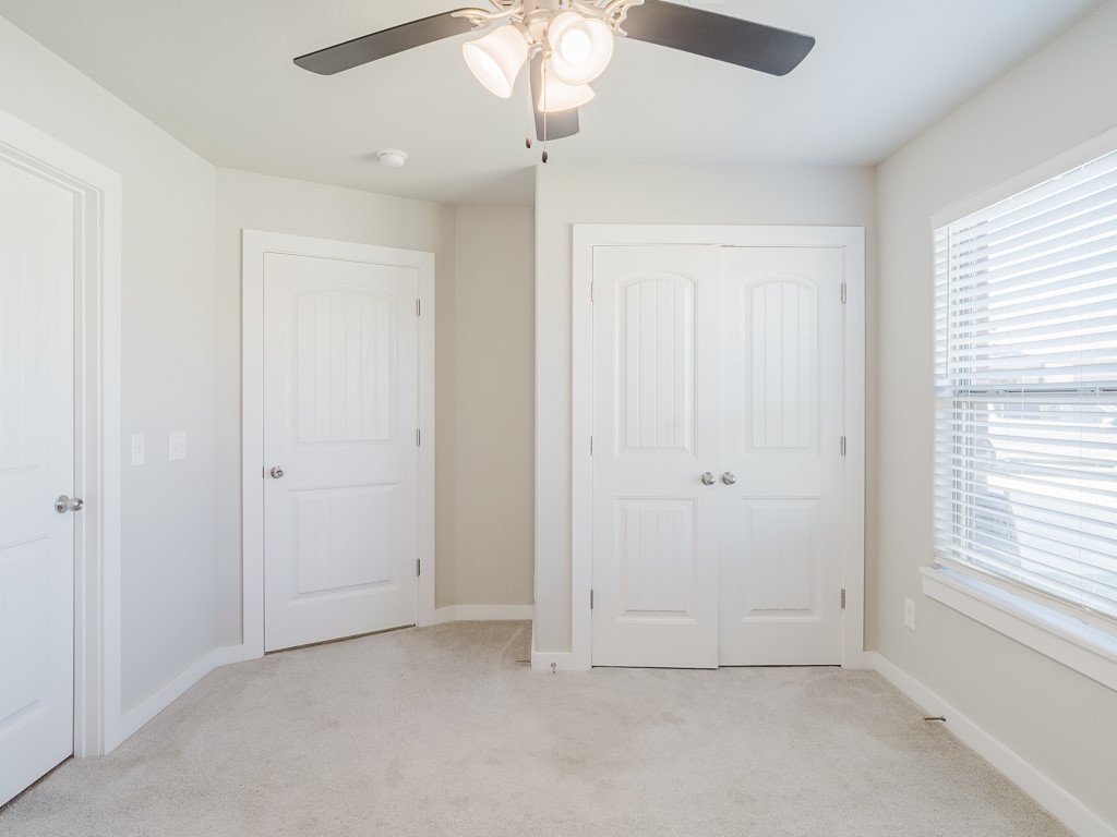 Kimmel Ridge Sub Centerton - Residential Lease