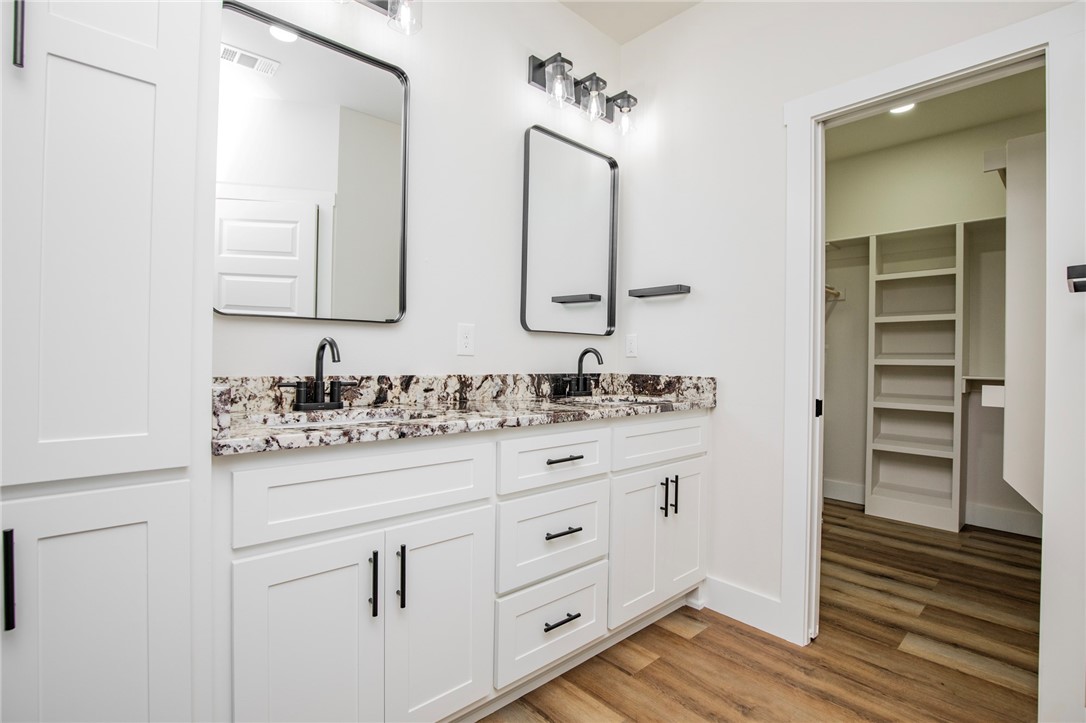 FOREST PARK ADD - Residential