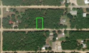 Wooded lot only minutes away from Sugarloaf Harbor Marina at Bull Shoals Lake.