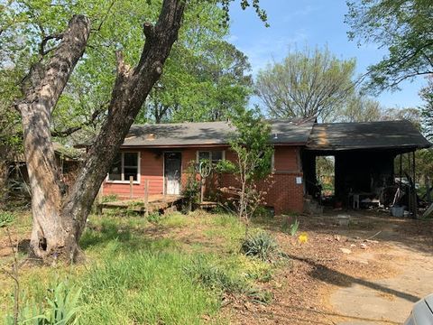 Photo of 1813 S Detroit Avenue, Russellville, AR 72801 (MLS # 1341203)