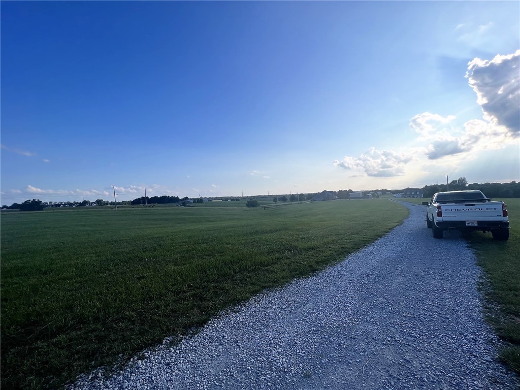 Tontitown Outlots - Land