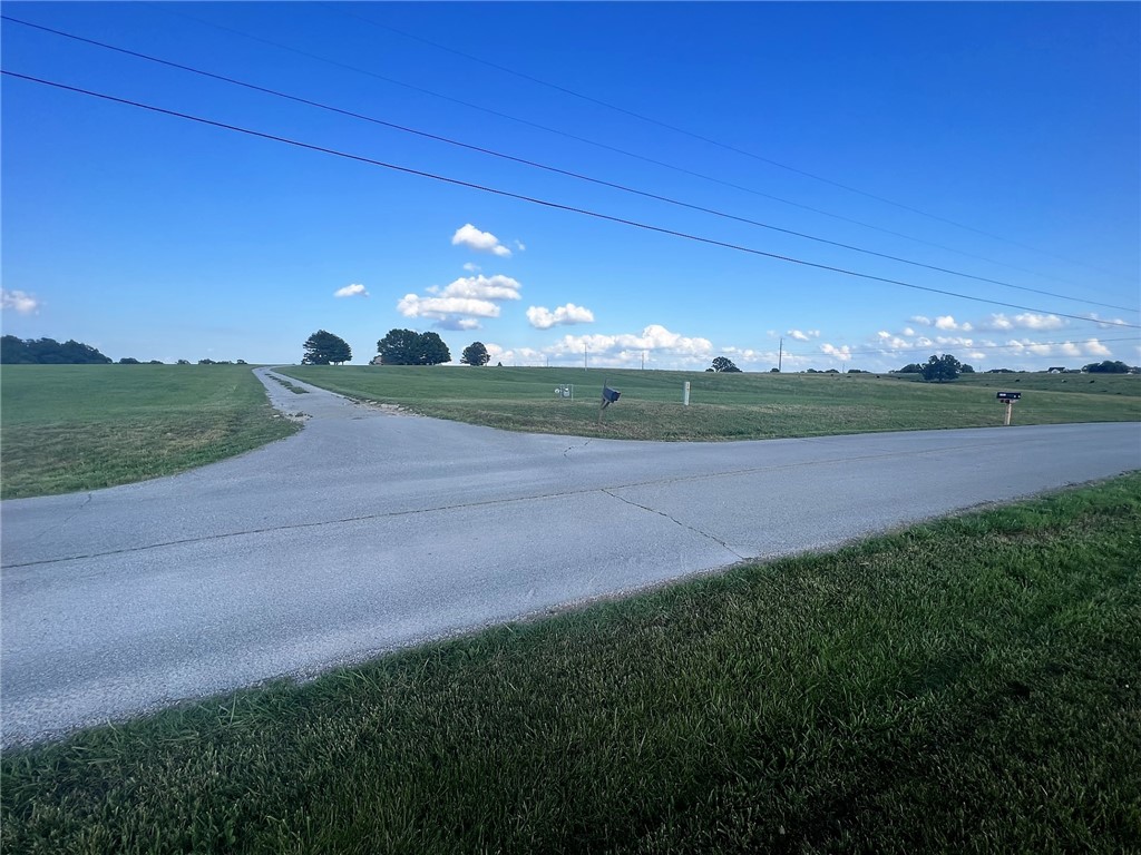 Tontitown Outlots - Land