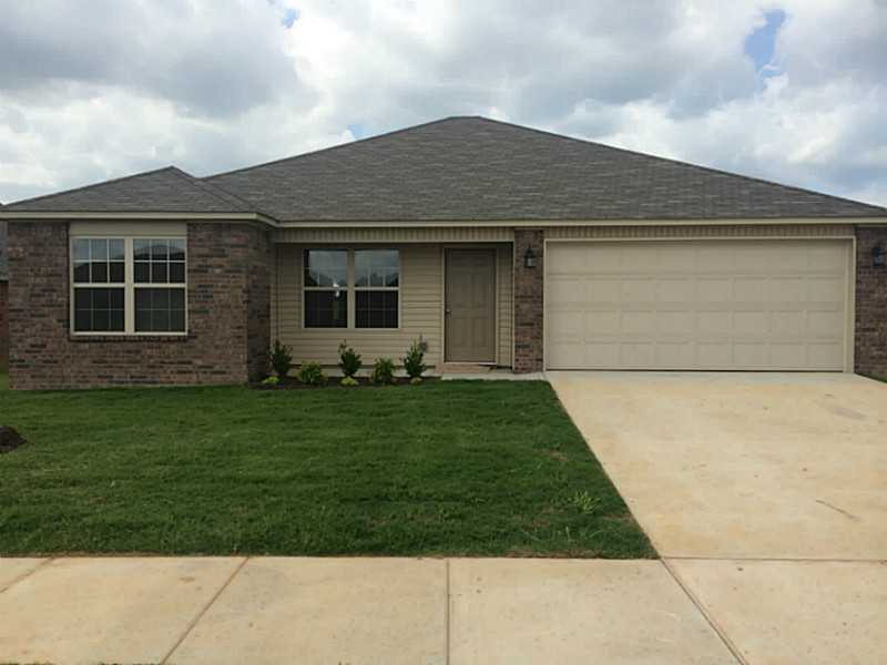 Vaulted Ceilings, Open Floor Plan, Brand New Construction