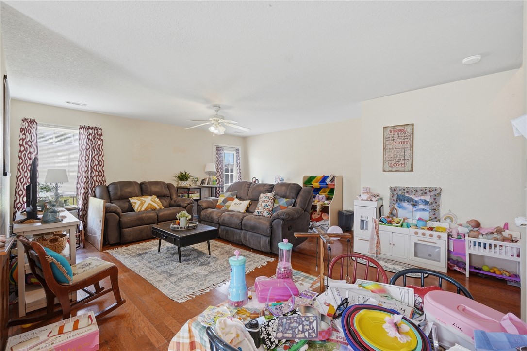 Riverwalk Farm Estate Ph I Bentonville - Residential