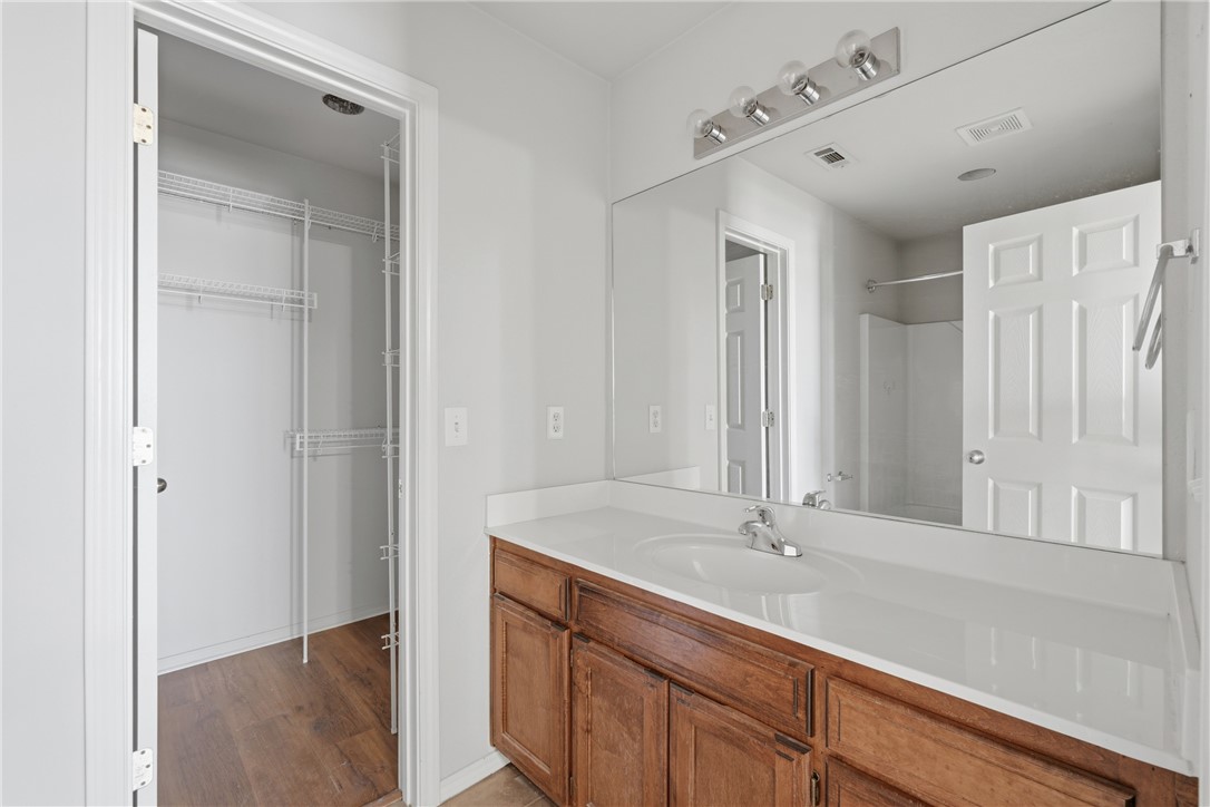 Riverwalk Farm Estate Ph I Bentonville - Residential