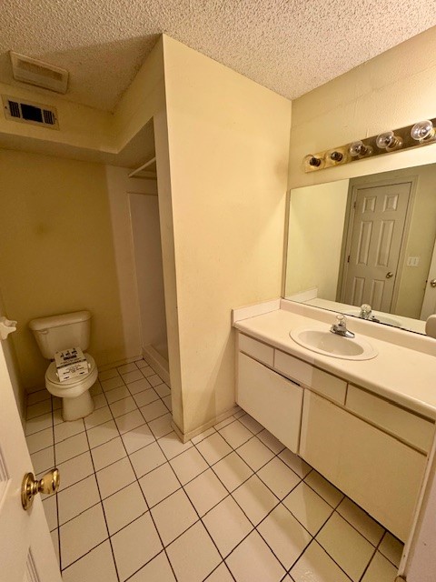 COYOTE TRAIL - Residential Lease
