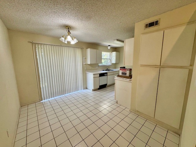 COYOTE TRAIL - Residential Lease