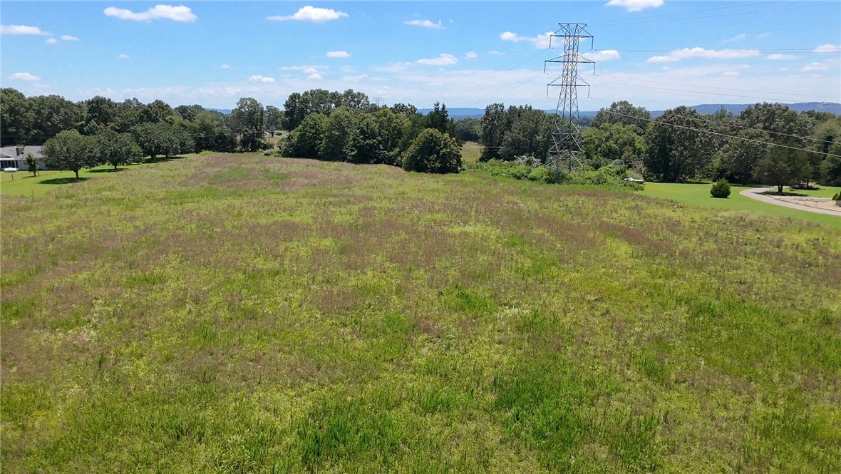Malidia on the River - Land