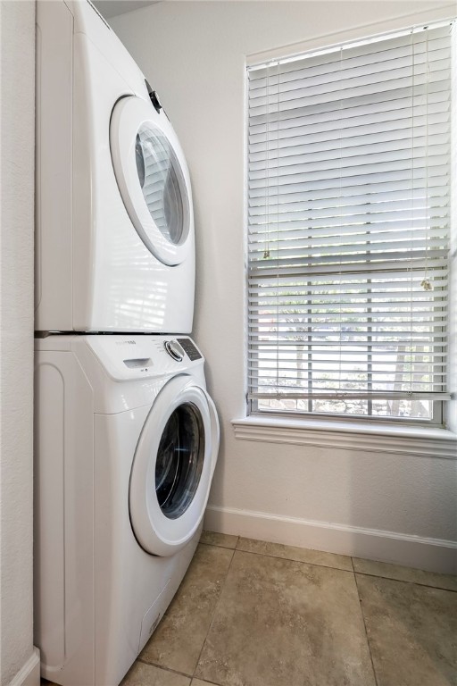 Summit Heights Rogers - Residential