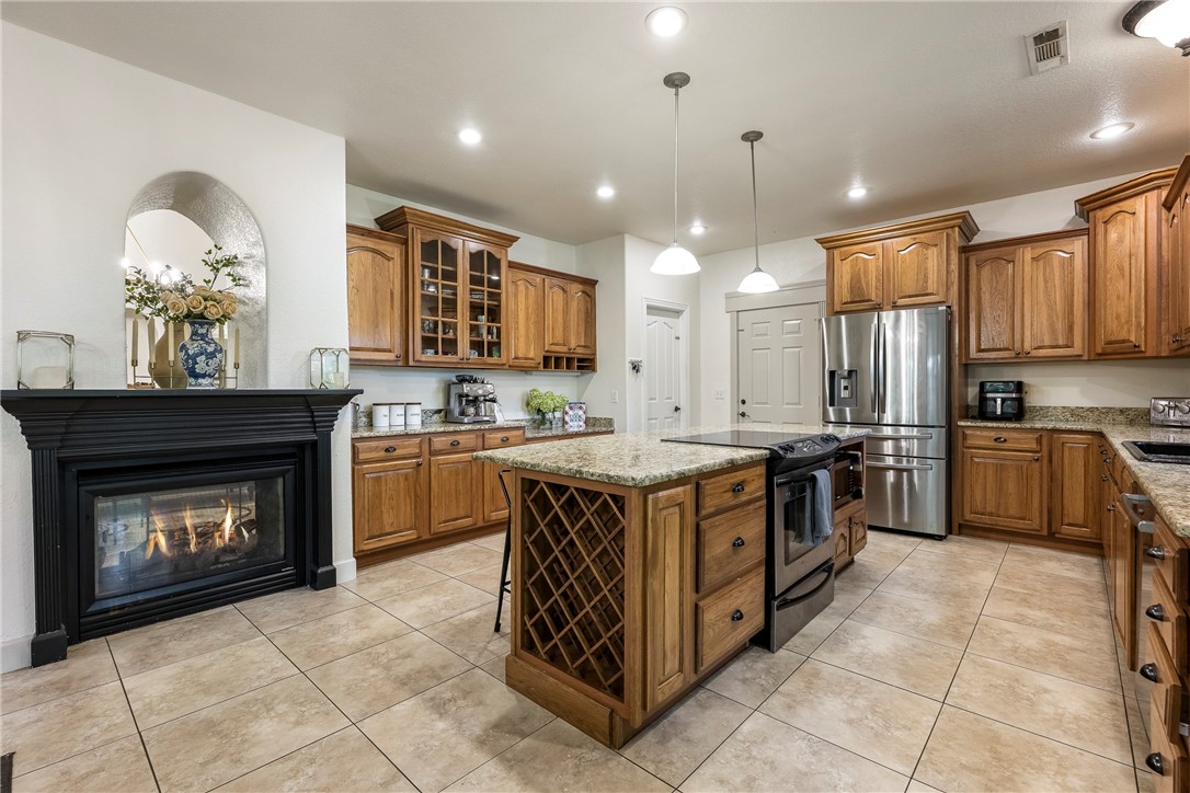 Summit Heights Rogers - Residential