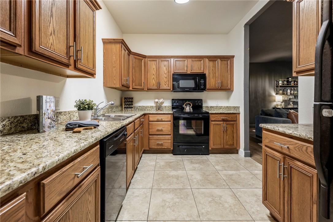 Summit Heights Rogers - Residential