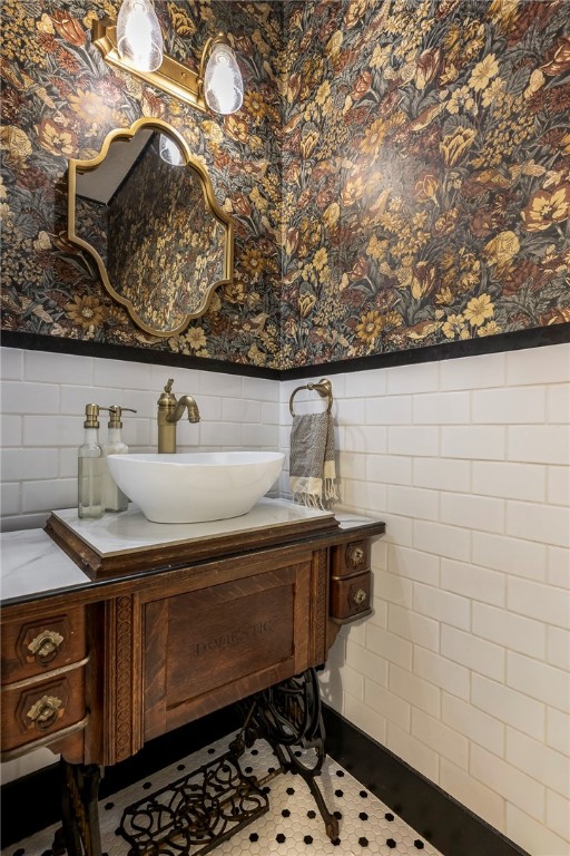 Summit Heights Rogers - Residential