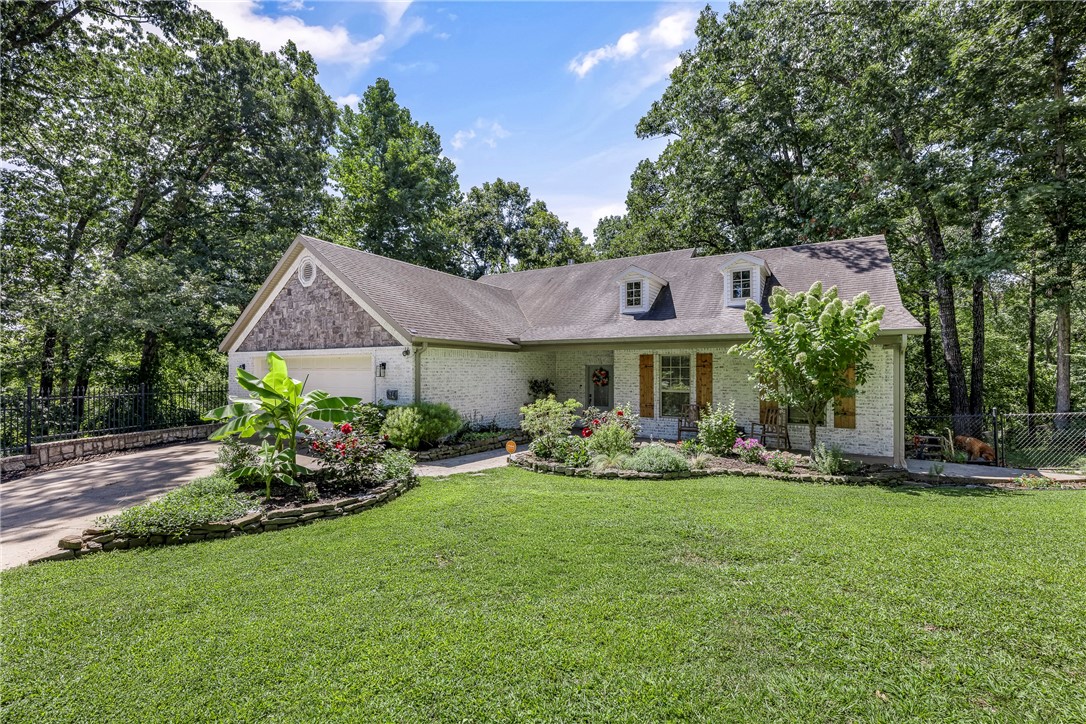 Summit Heights Rogers - Residential