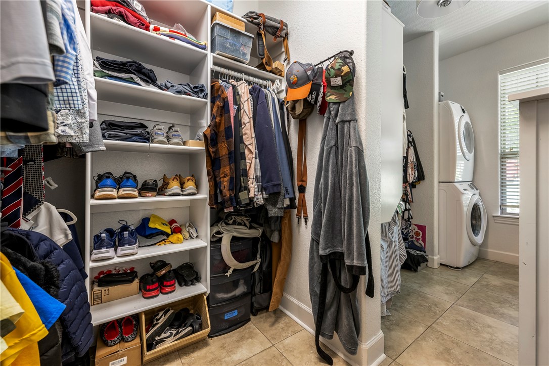 Summit Heights Rogers - Residential