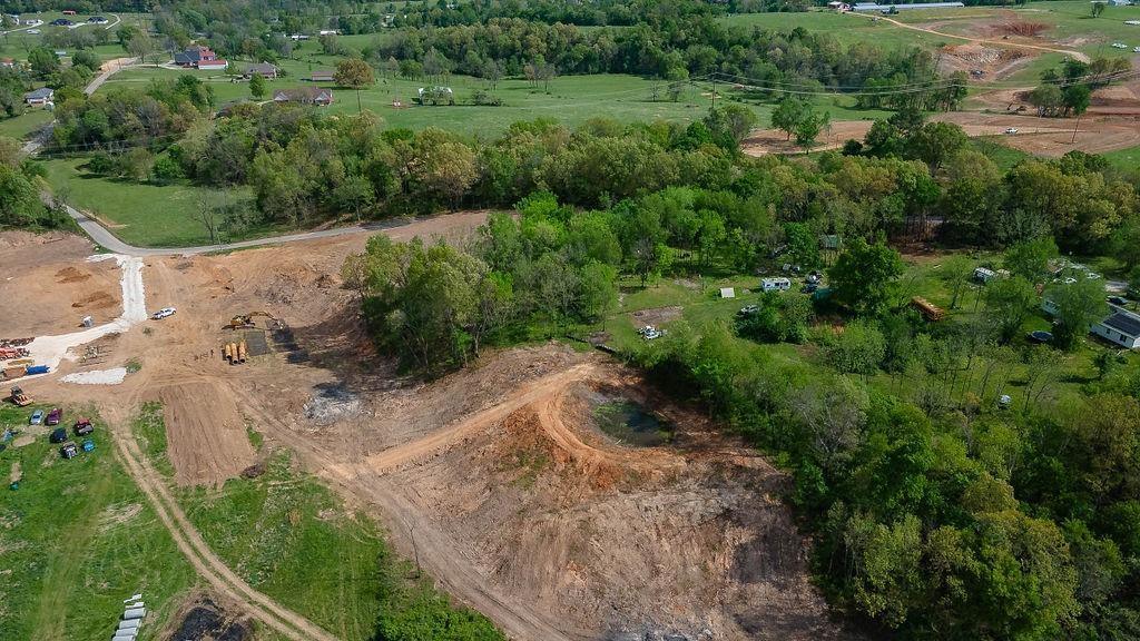 34-18-31 Tontitown Outlots 2000 Annex - Land
