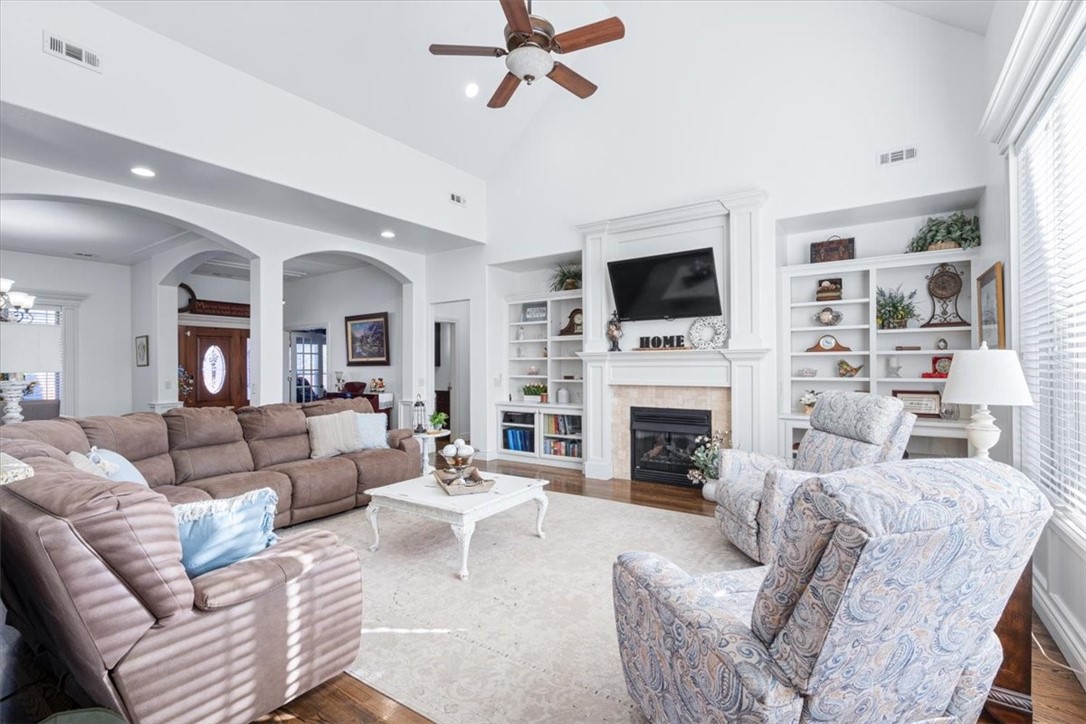 ANGEL FALLS ADD PH 1-BENTONVILLE - Residential