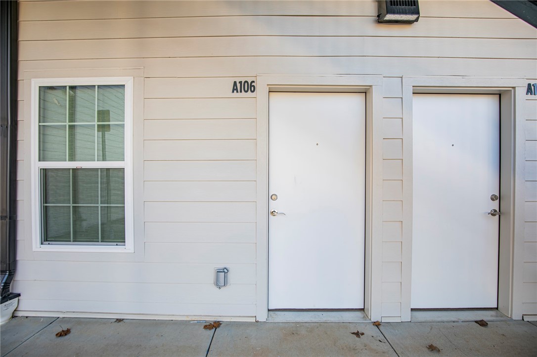 University Of Arkansas - Residential Lease