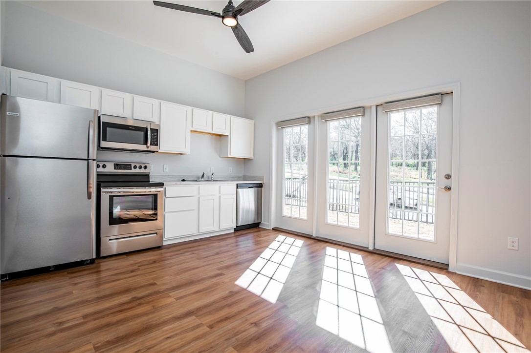 University Of Arkansas - Residential Lease