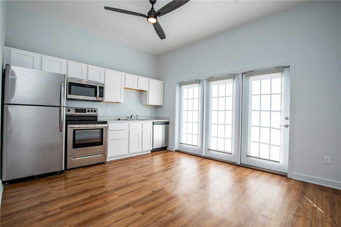 University Of Arkansas - Residential Lease