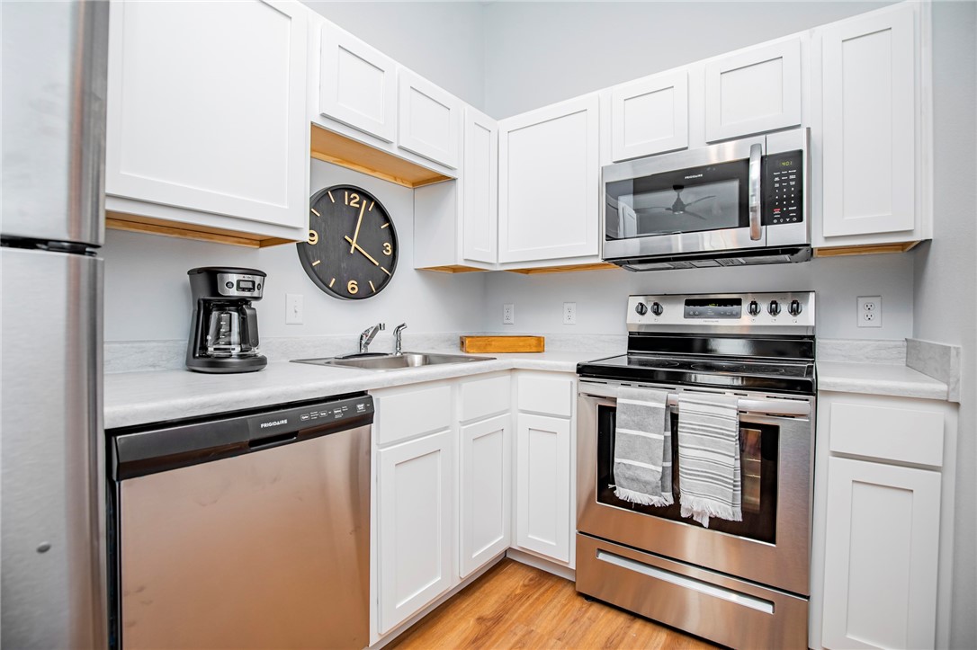 University Of Arkansas - Residential Lease