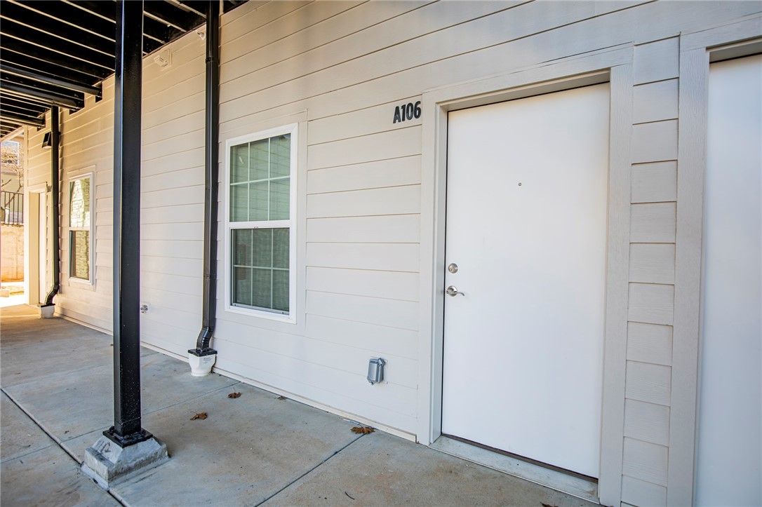 University Of Arkansas - Residential Lease