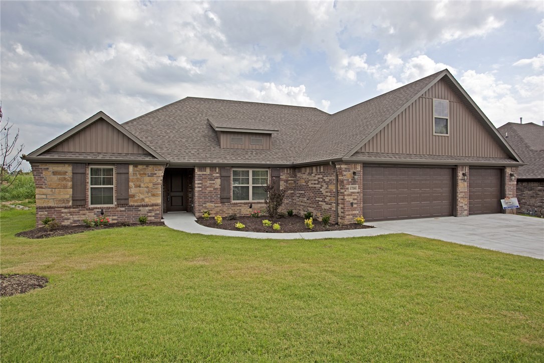 Beautiful New Construction! Beautiful 4 bedroom, 2.5 bath home with split floor plan in Centerton's newest Subdivion. Upstairs is a bonus room that could be used for a game room or an extra bedroom also has a half bathroom upstairs. Abundant storage, the home has impressive storage space through out. Home comes with fridge, range, oven, microwave and dishwasher. Granite counter tops, spacious kitchen, gorgeous fixtures. Home comes with up-front lighting and landscaped yard. This home is a must see! Comes with a One Year Warranty and $2500 for Closing Costs.