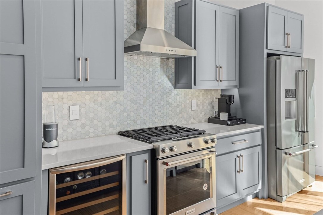 Southside Sub Bentonville - Residential Lease