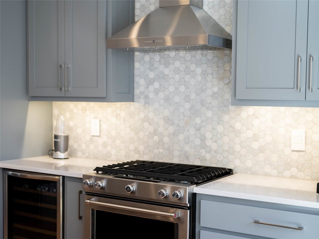 Southside Sub Bentonville - Residential Lease