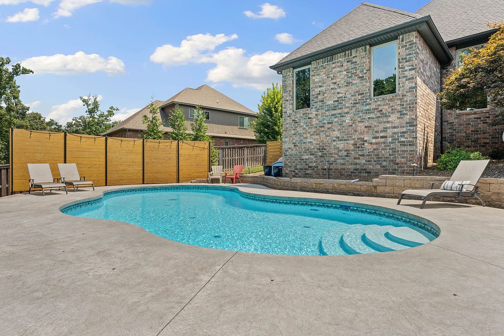 Oak Tree Centerton - Residential