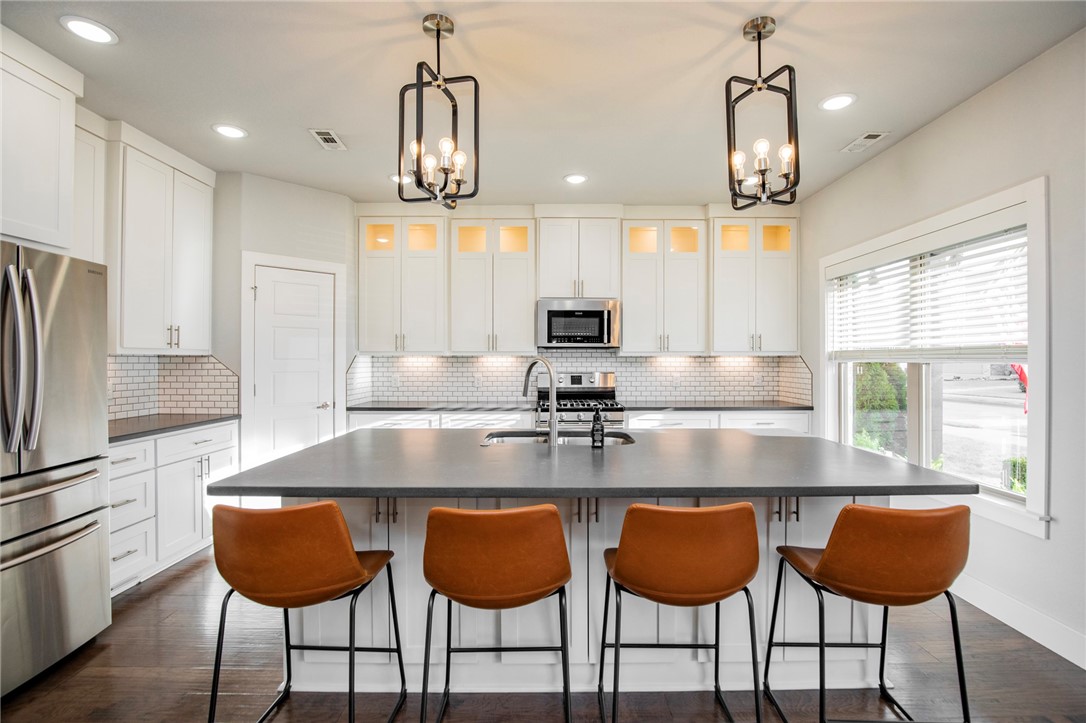 Shadow Valley - Residential