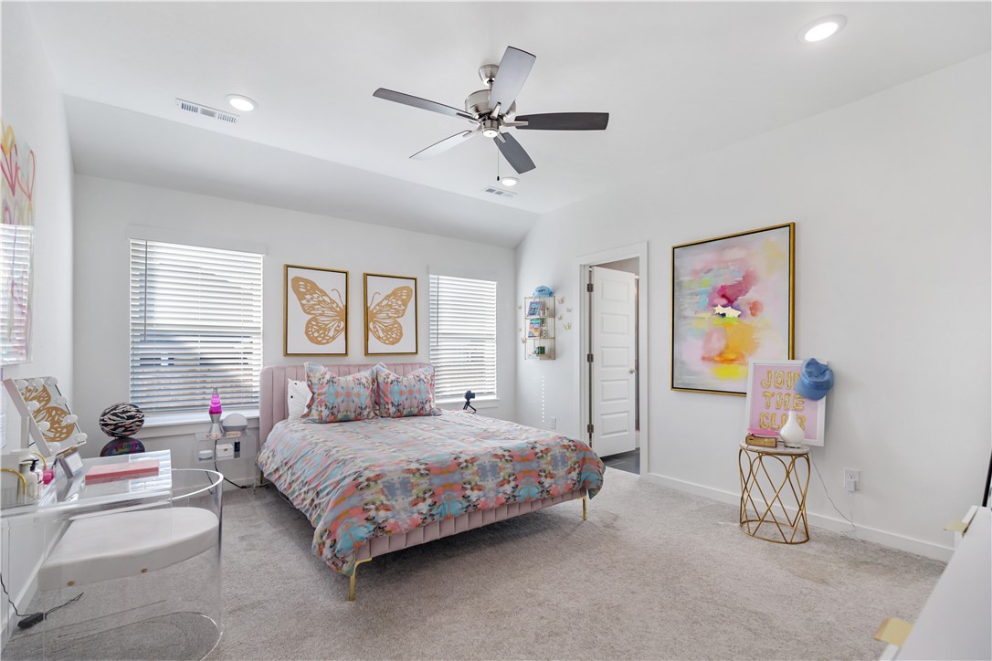 Towne West Sub Ph I - Residential