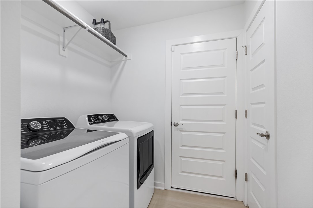 Towne West Sub Ph I - Residential