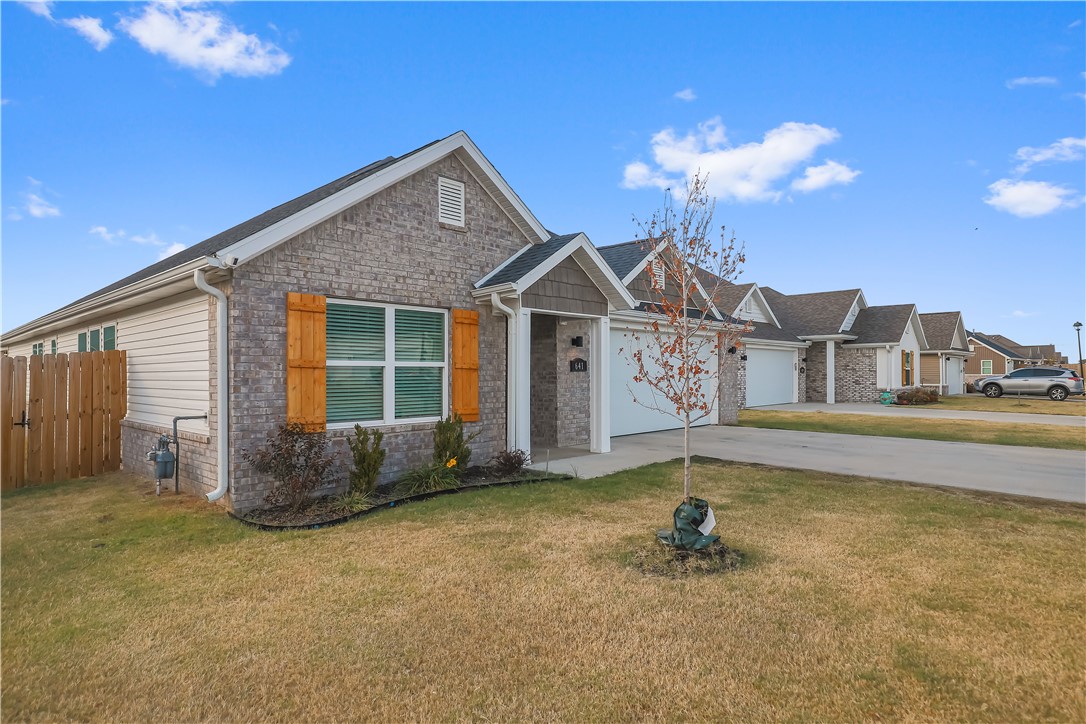 Towne West Sub Ph I - Residential