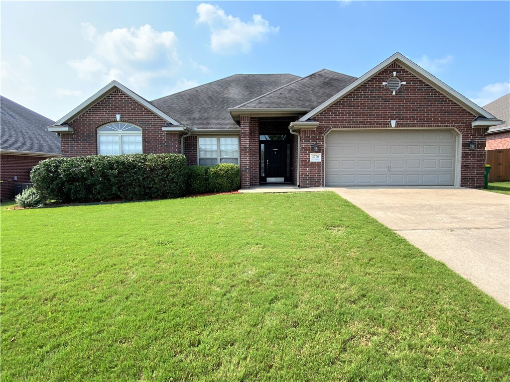 This 3 bedroom, 2 full bath home is located in the Spring Creek Subdivision in Springdale, AR. Open floor plan, neutral colors, hardwood flooring in the living area, carpet in the bedrooms. Kitchen featuring eat in area and center island. Arched doorways, spacious bedrooms. Master features his/hers sink and whirlpool tub. Covered back patio, made of stamped concrete perfect for entertaining. By living here you will be convenient to all that Fayetteville and Springdale has to offer - minutes from Lake Fayetteville and downtown Springdale. This home has been cleaned from top to bottom including the carpet and is move in ready!