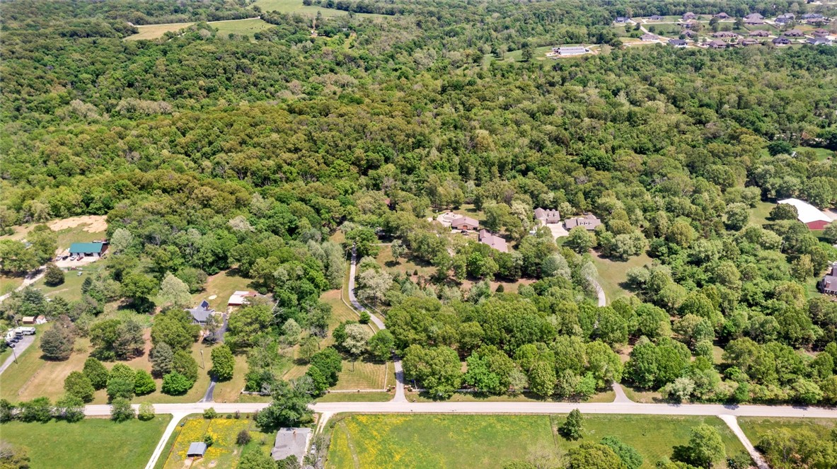 23-20-30-LITTLE FLOCK - Residential