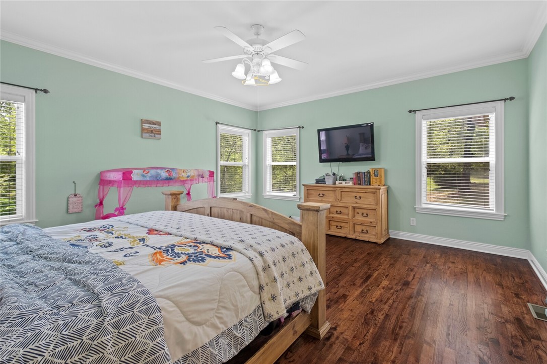 23-20-30-LITTLE FLOCK - Residential