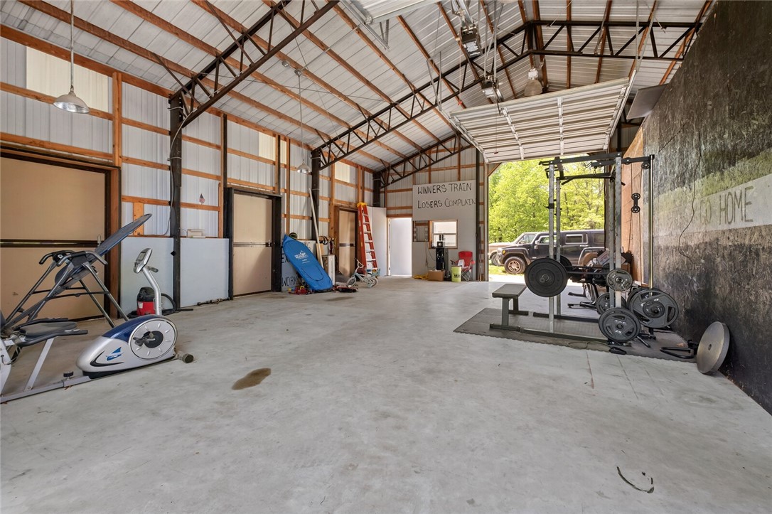 23-20-30-LITTLE FLOCK - Residential