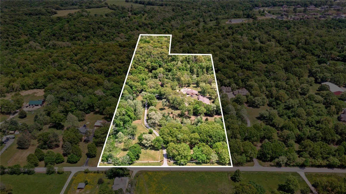 23-20-30-LITTLE FLOCK - Residential