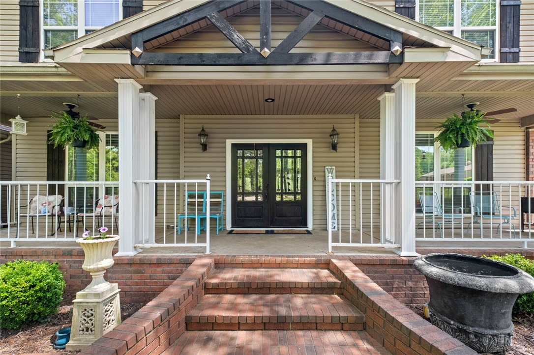 23-20-30-LITTLE FLOCK - Residential