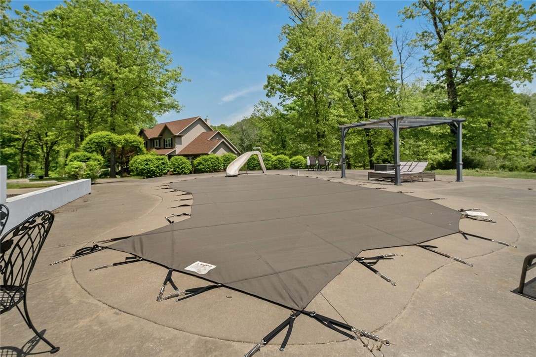 23-20-30-LITTLE FLOCK - Residential