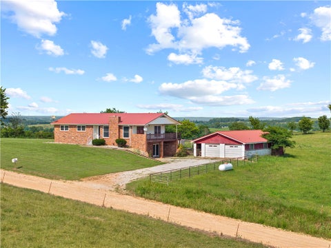 Photo of 2383 Meeks Creek Road, Everton, AR 72633 (MLS # 1351259)