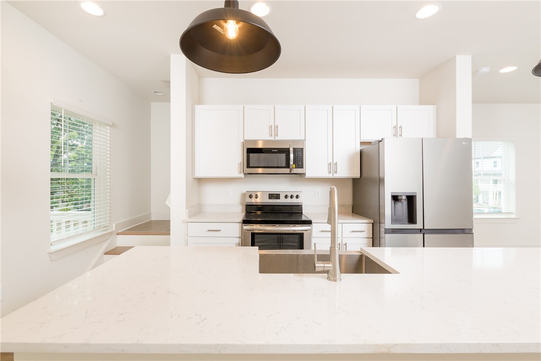 Mitchell Yards - Residential Lease