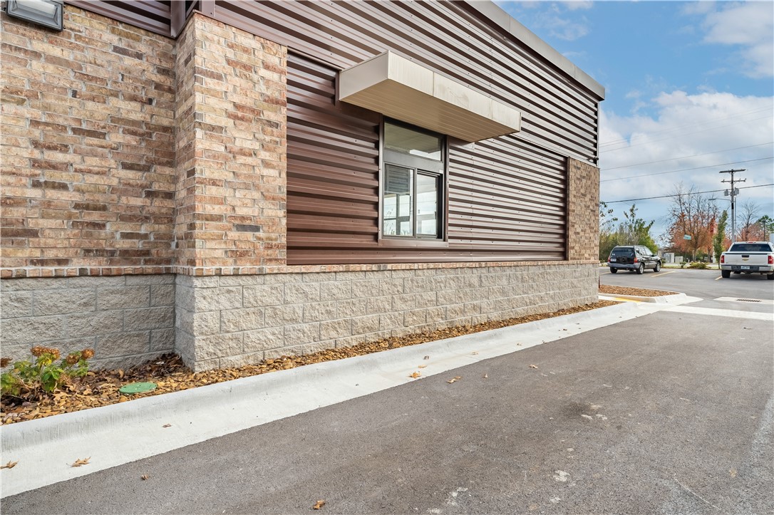 Apple Orchard - Commercial Lease