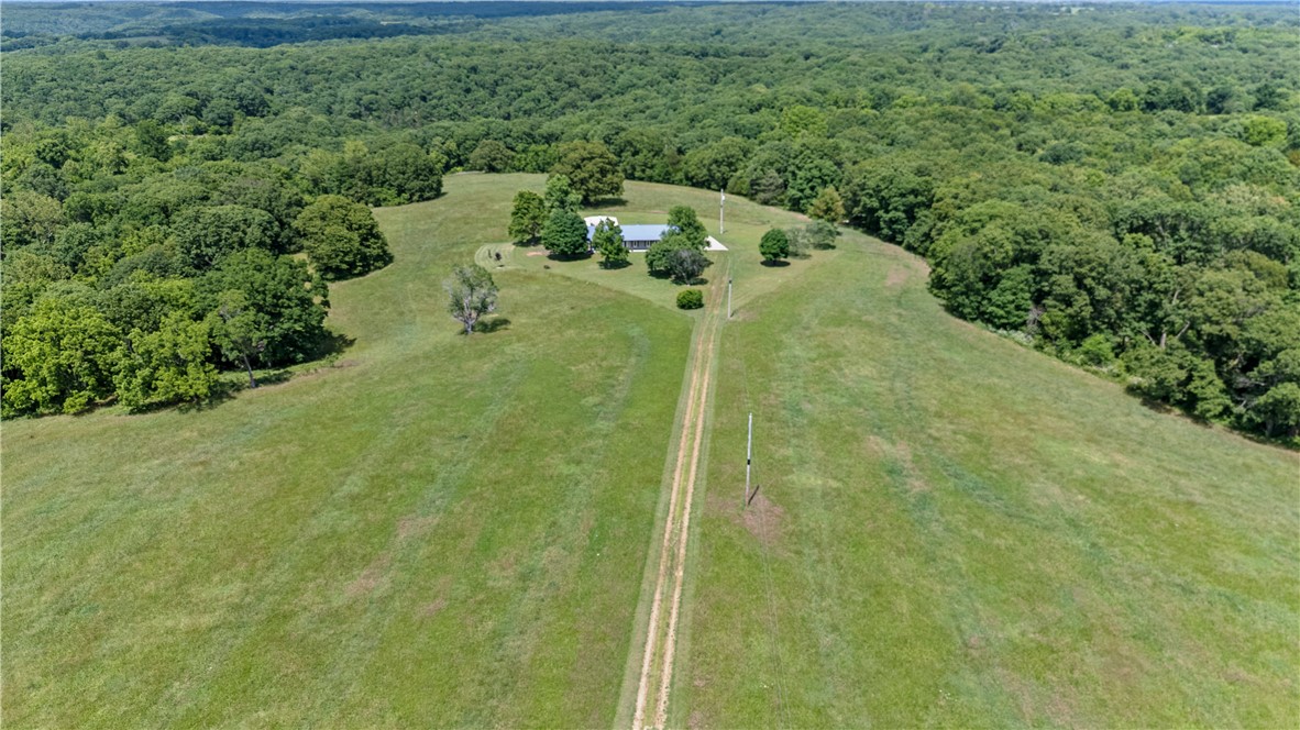 2170 State Highway 90 - Photo 4