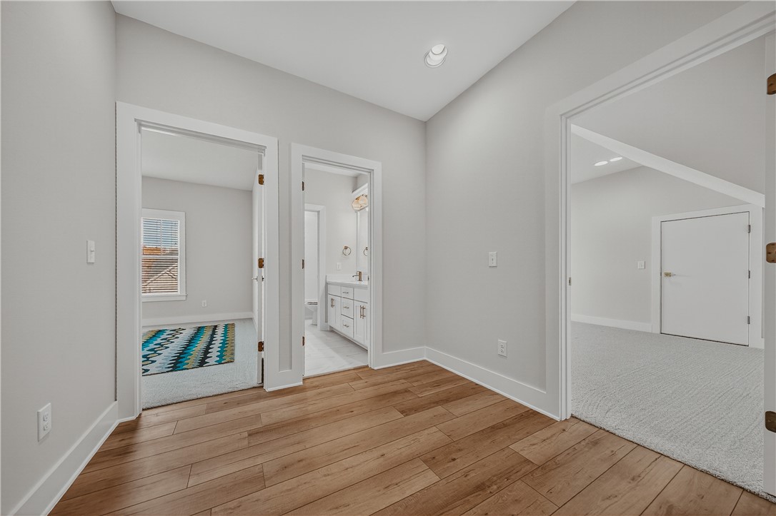 Crescent View - Residential