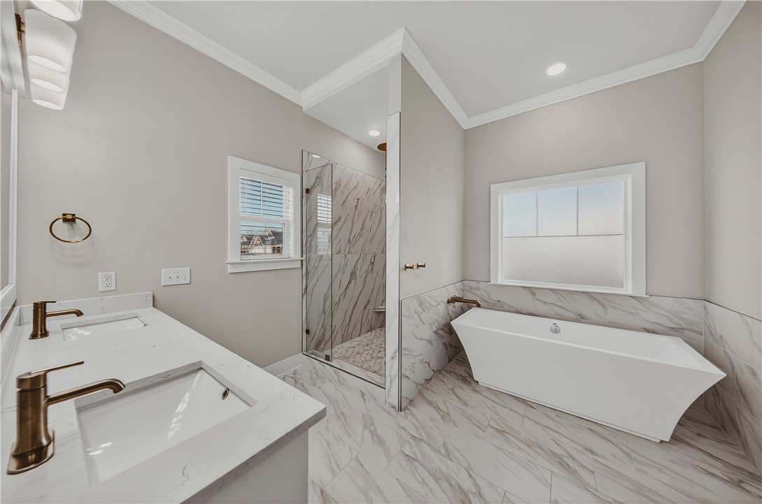 Crescent View - Residential