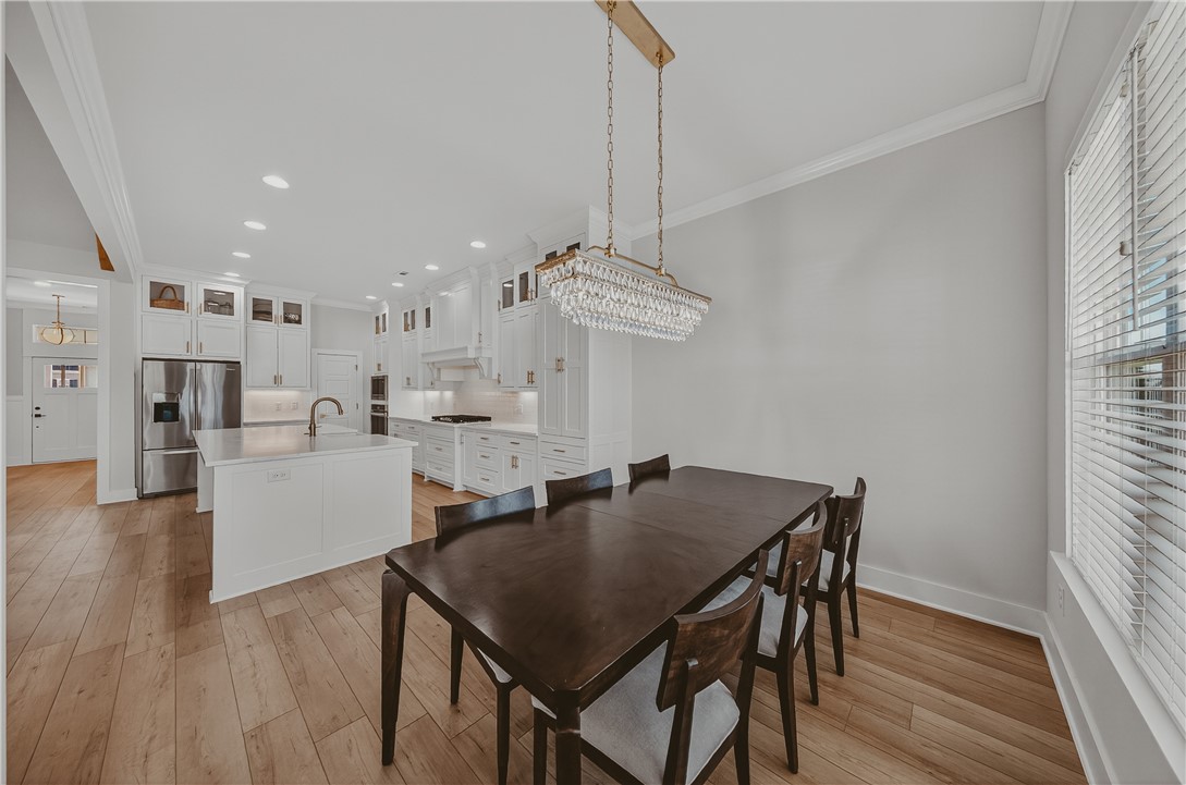 Crescent View - Residential