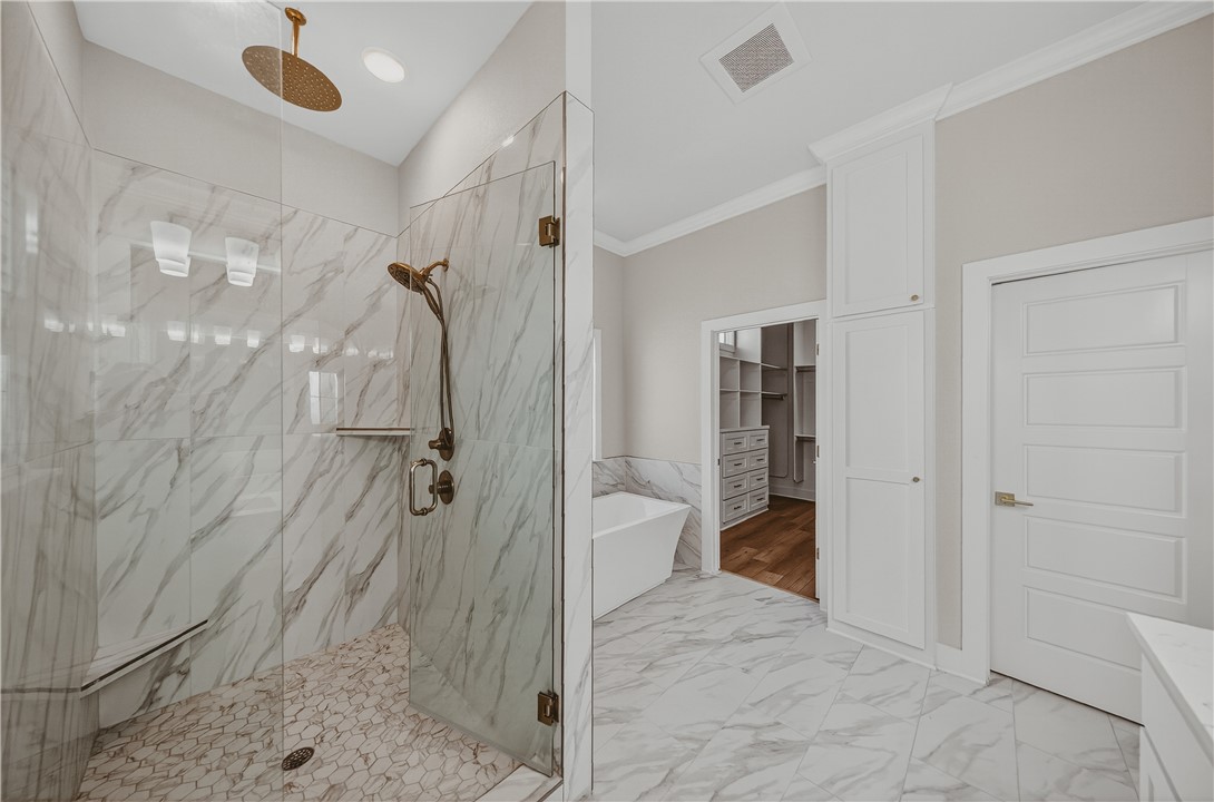 Crescent View - Residential